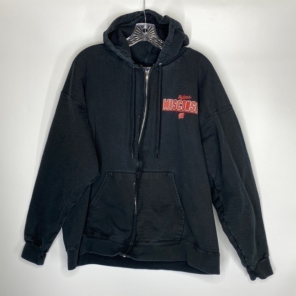 Hanes Wisconsin Badgers Full Zip Hooded Sweatshirt Size Large - Picture 1 of 6